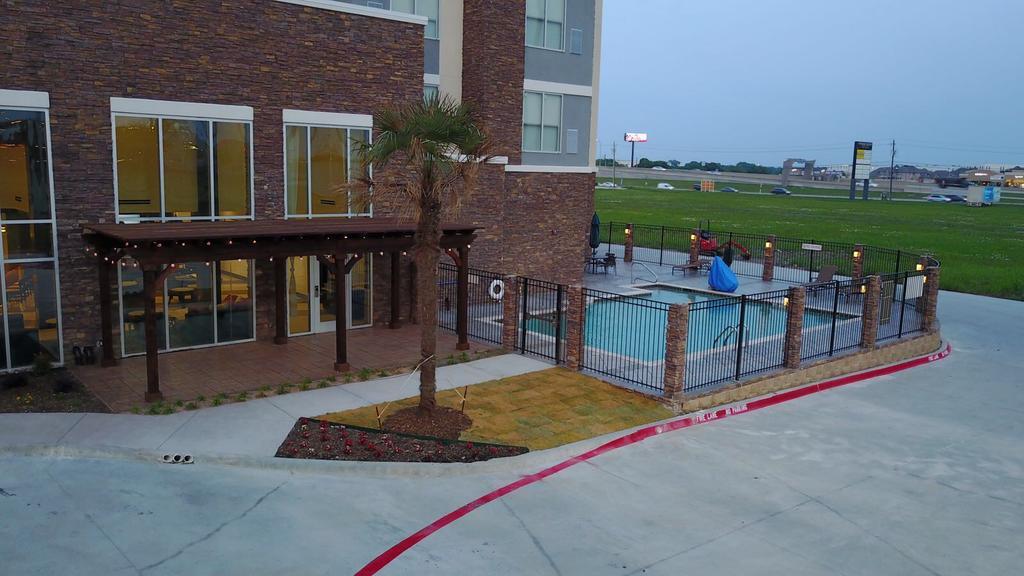Hyatt Place Dallas/The Colony Zewnętrze zdjęcie